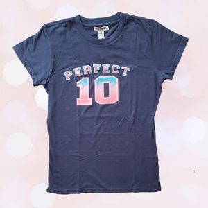 SOLD Y2K Steve & Barry's Graphic Slogan Baby Tee